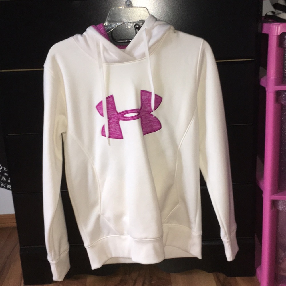 Under Armour Sweatshirt